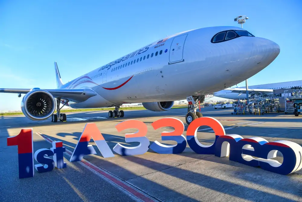 Airbus przekazał pierwszy A330neo liniom Malaysia Airlines - Foto: Airbus