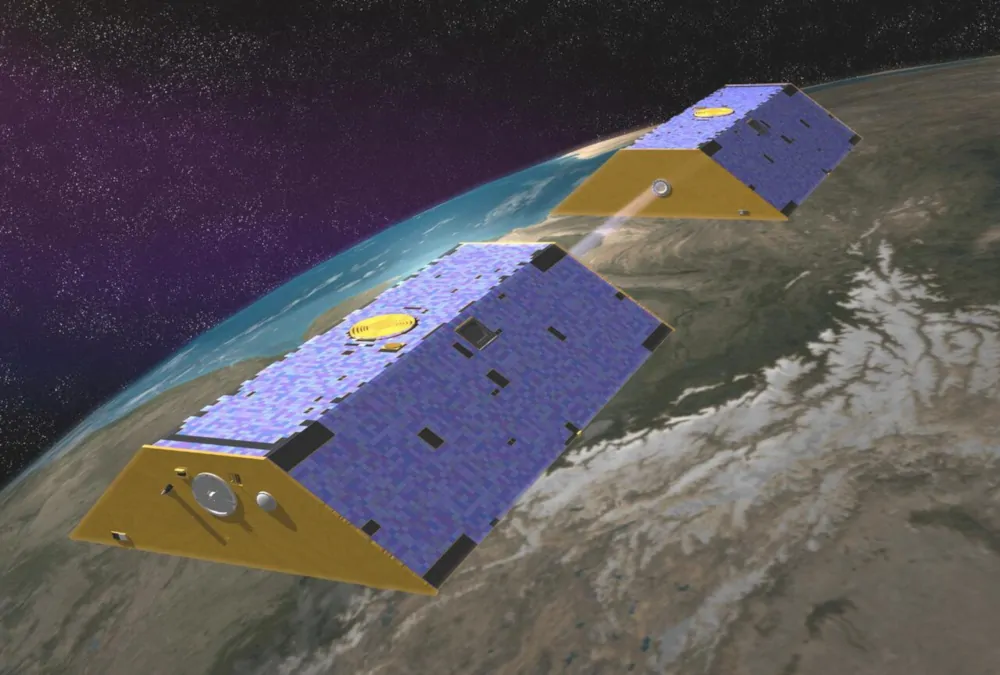 Satelita Grace-C