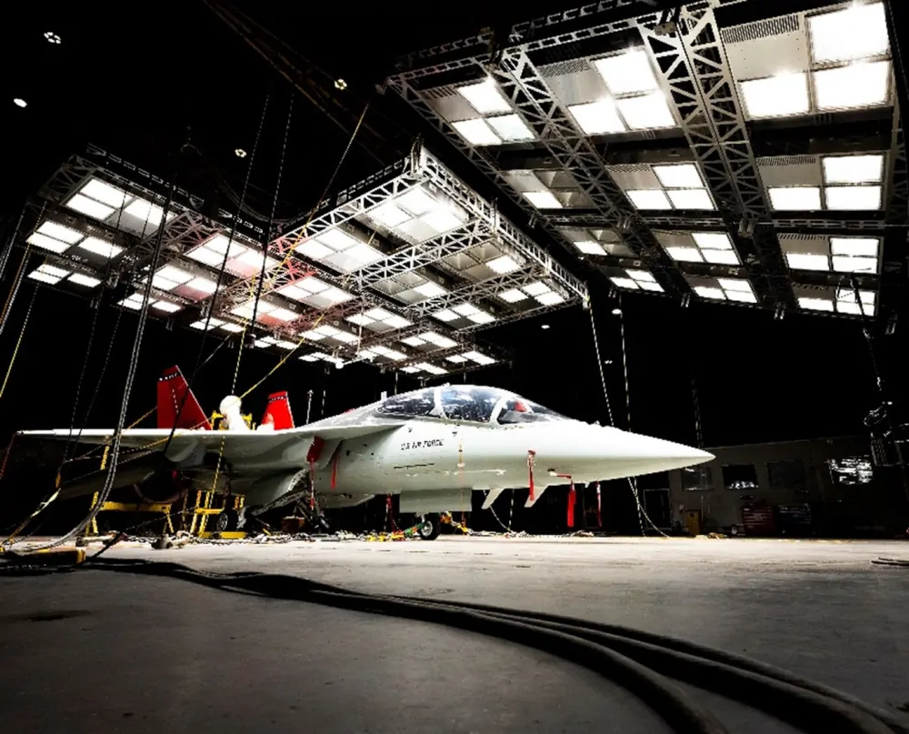 T-7A Red Hawk podczas kolejnych testów